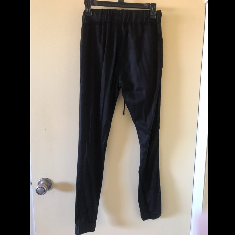 Pants - Picture 2 of 6